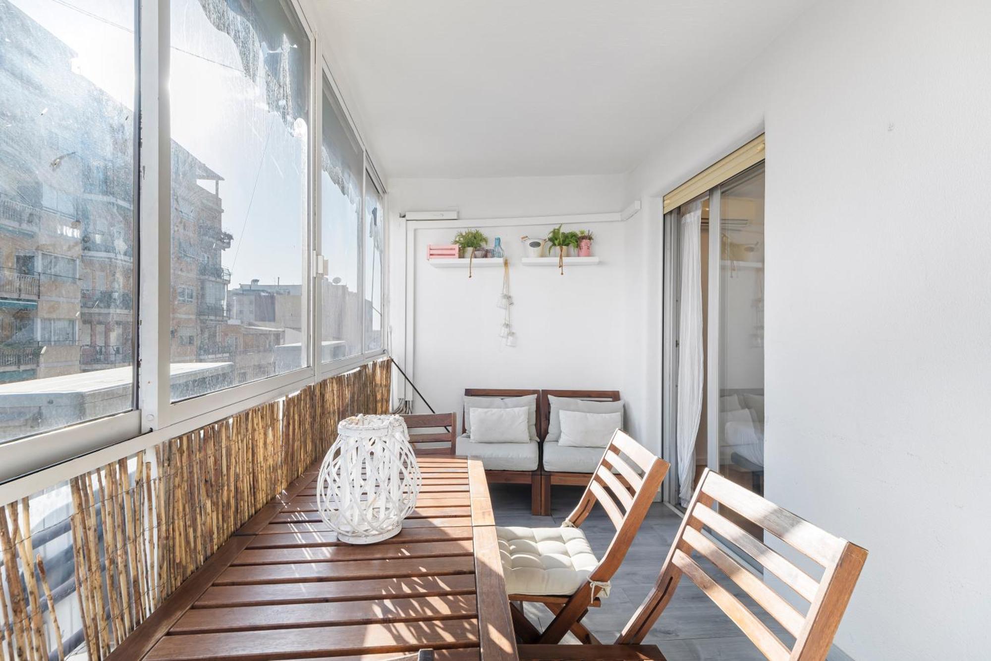 Lovelyloft Mercado Alicante Exterior photo
